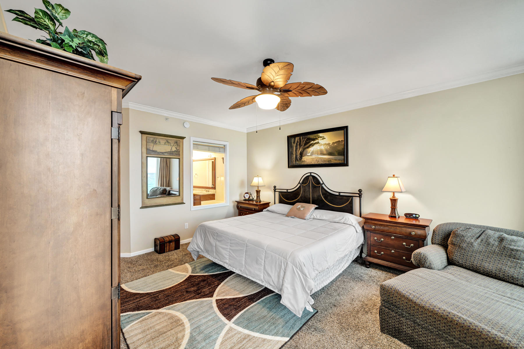 SILVER BEACH TOWERS - Residential