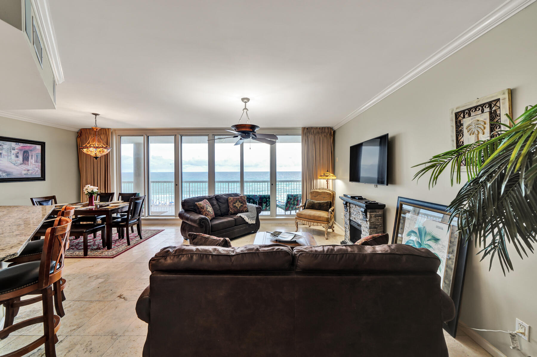 SILVER BEACH TOWERS - Residential