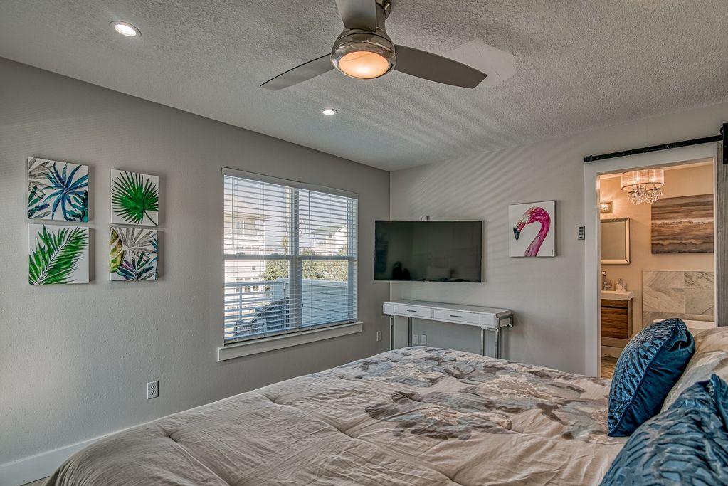 CRYSTAL BEACH - Residential