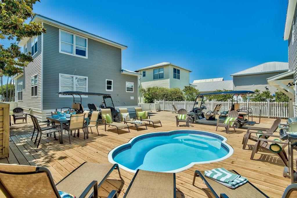 CRYSTAL BEACH - Residential