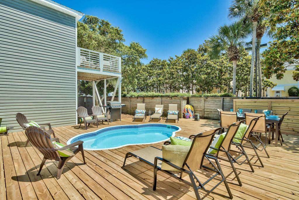 CRYSTAL BEACH - Residential