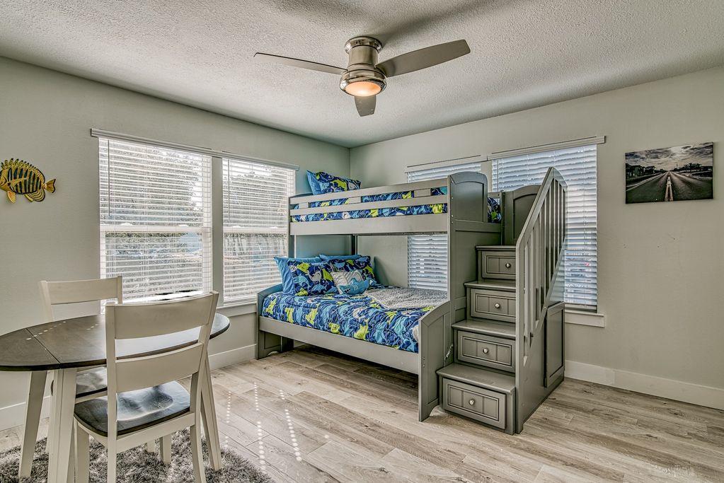 CRYSTAL BEACH - Residential