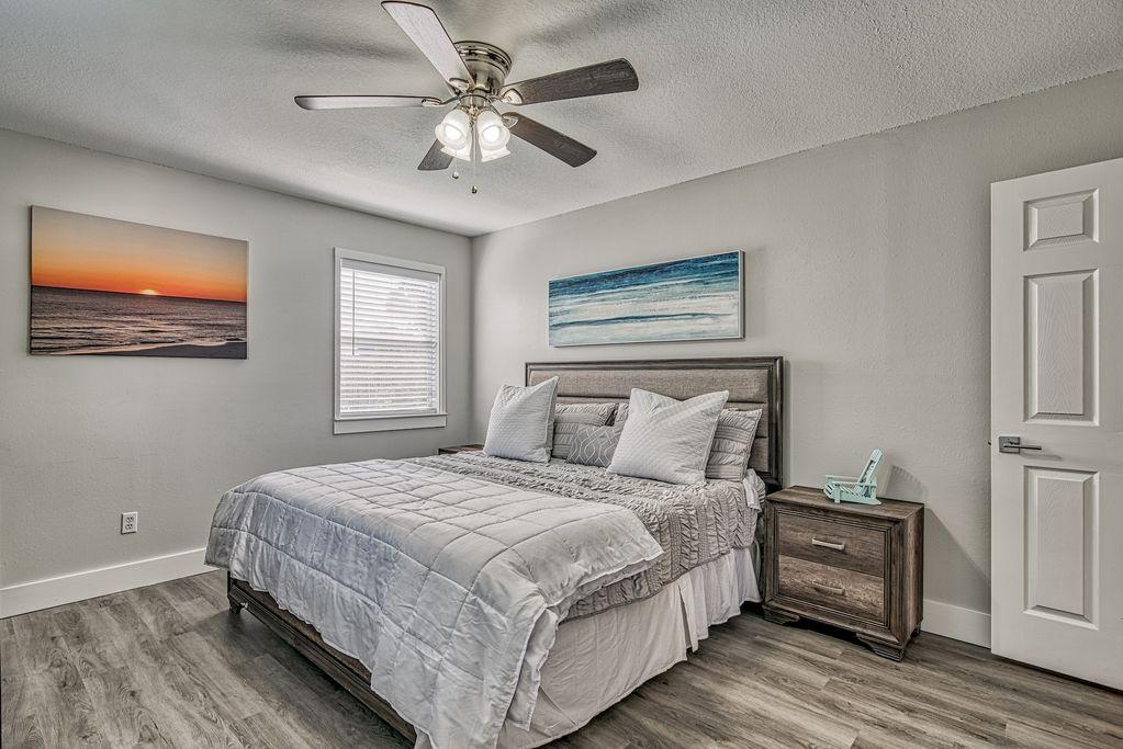 CRYSTAL BEACH - Residential