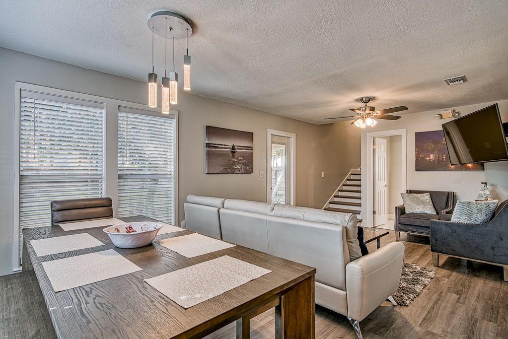CRYSTAL BEACH - Residential
