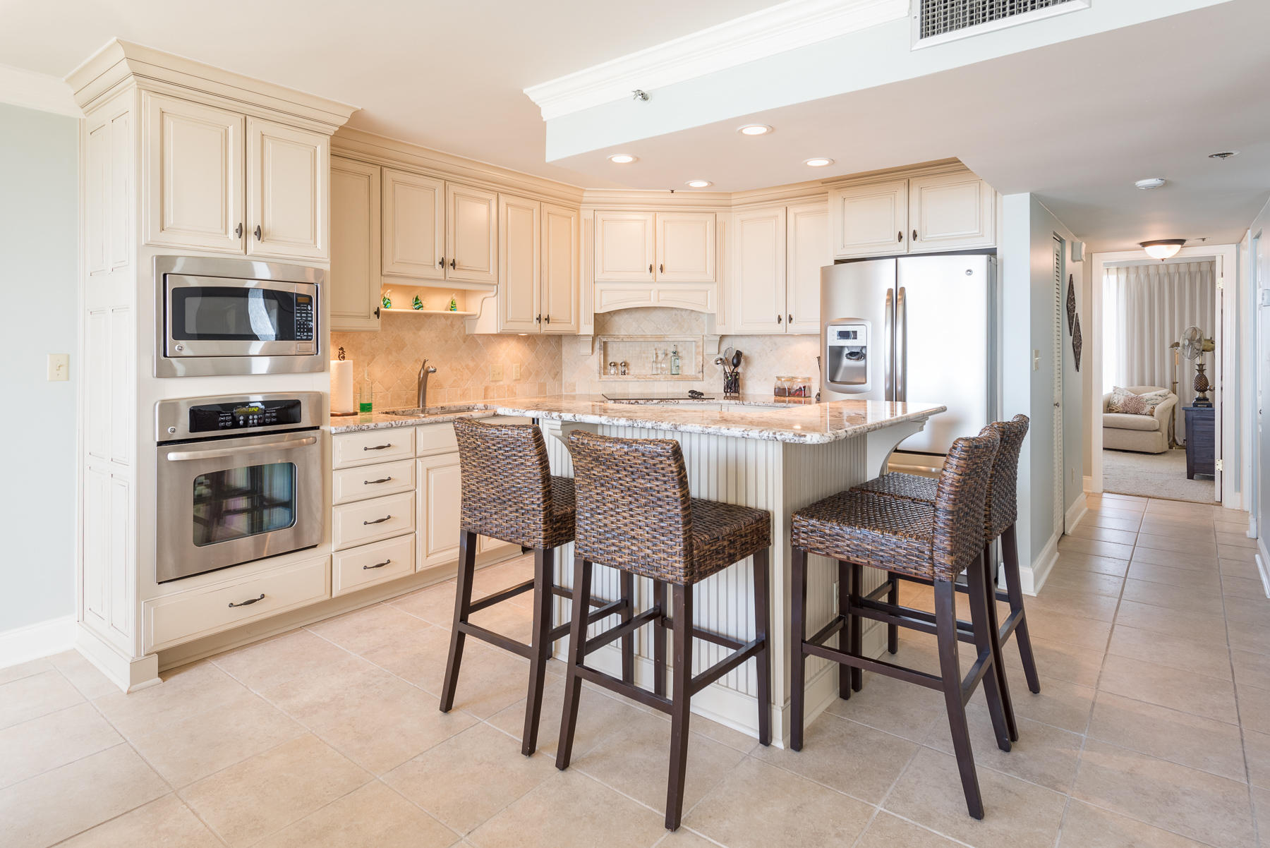 BEACHSIDE 1 CONDO - Residential