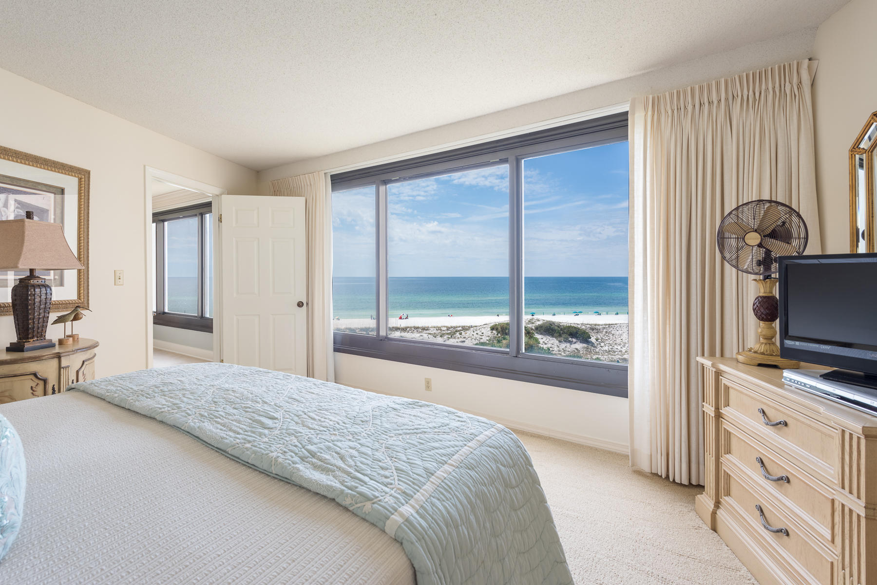 BEACHSIDE 1 CONDO - Residential