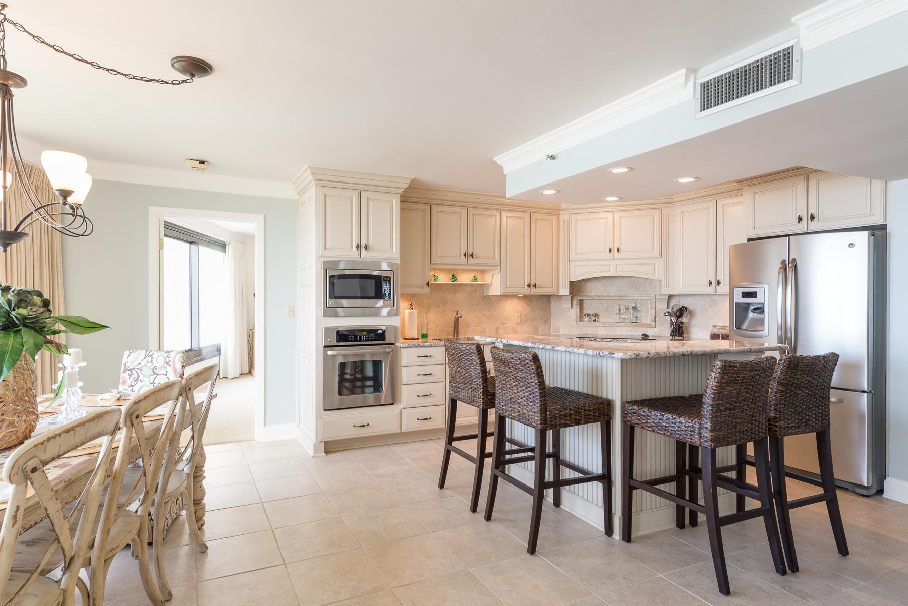 BEACHSIDE 1 CONDO - Residential