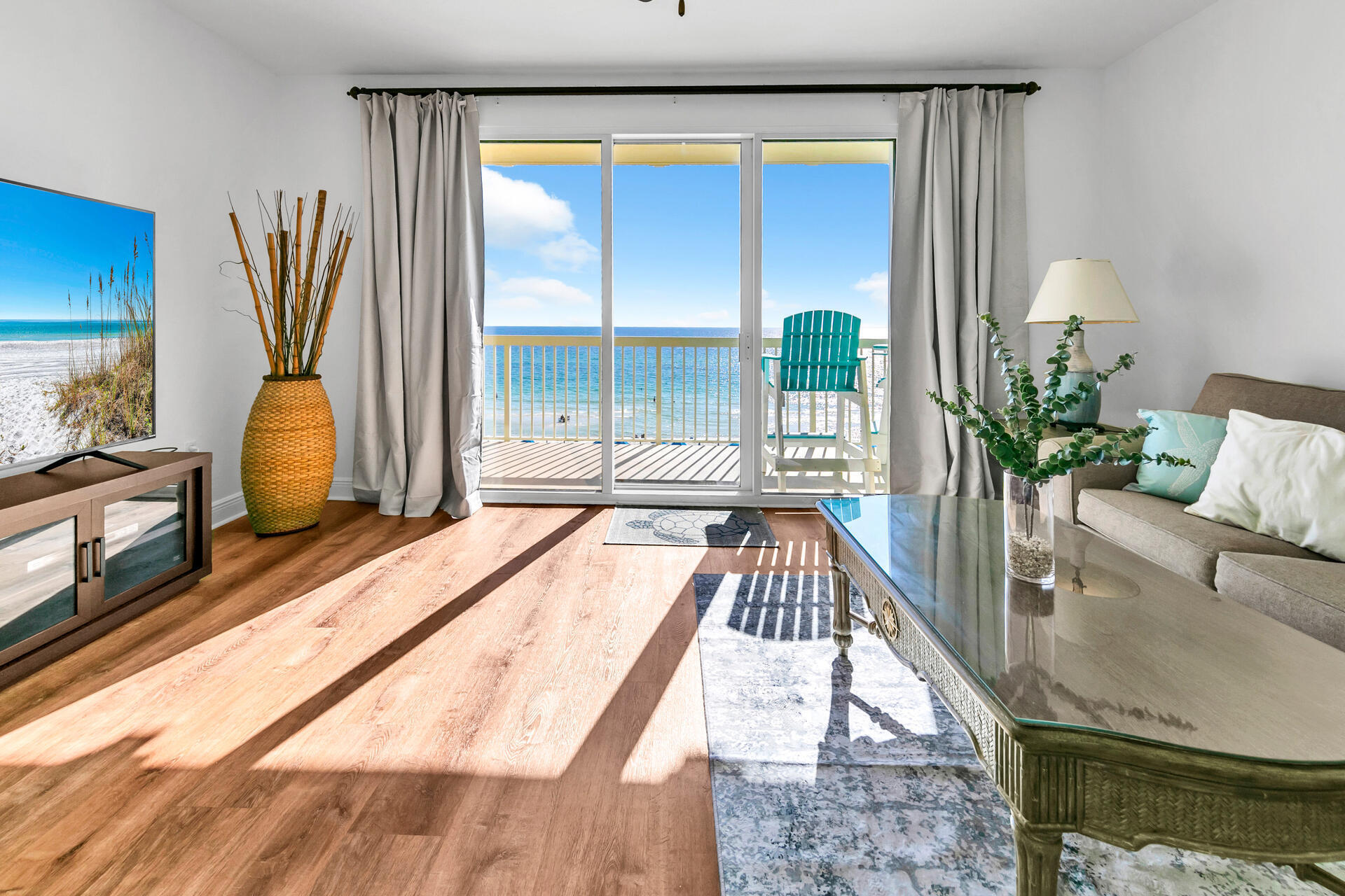 CELADON BEACH - Residential