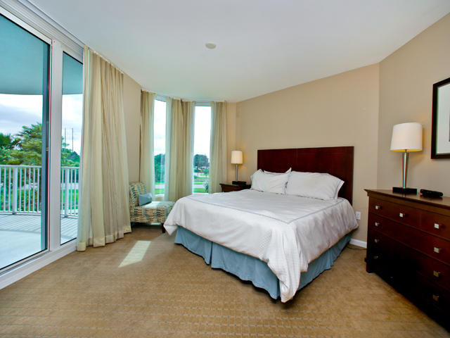 THE PALMS OF DESTIN - Residential