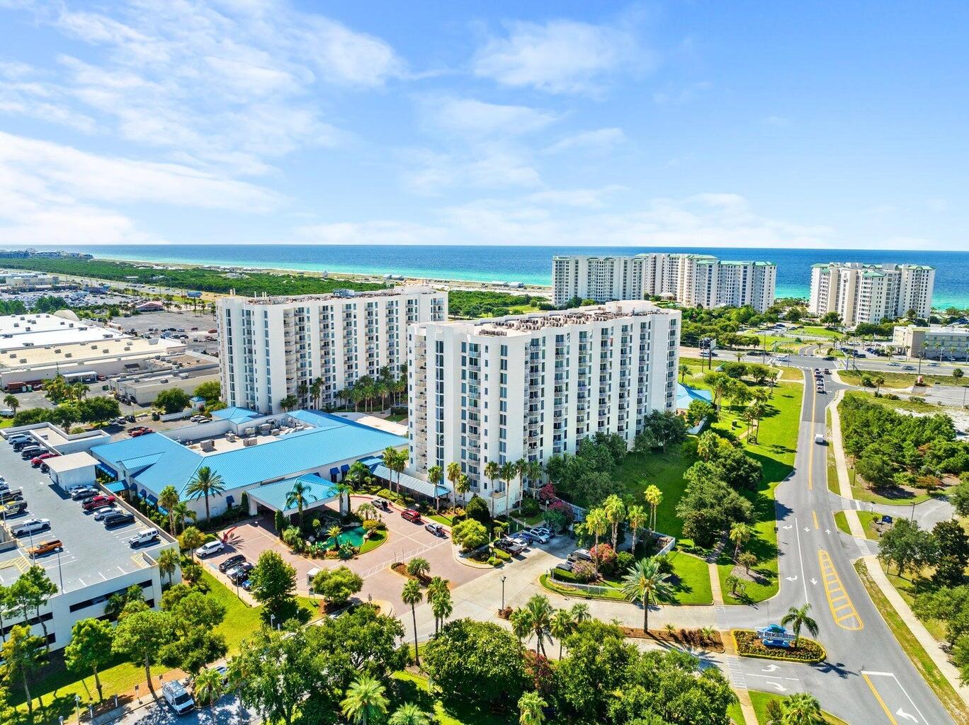 THE PALMS OF DESTIN - Residential