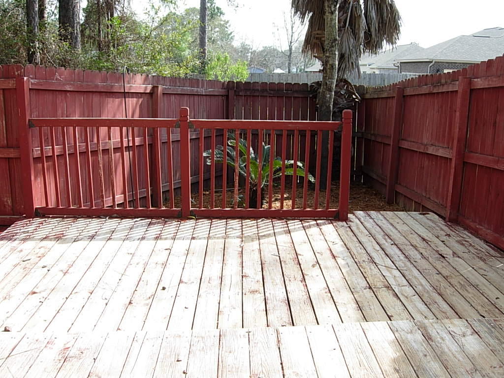 DOMENICAS COVE T/H - Residential