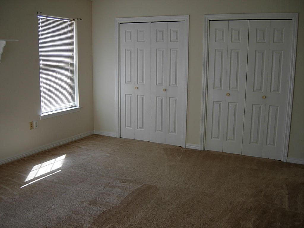 DOMENICAS COVE T/H - Residential