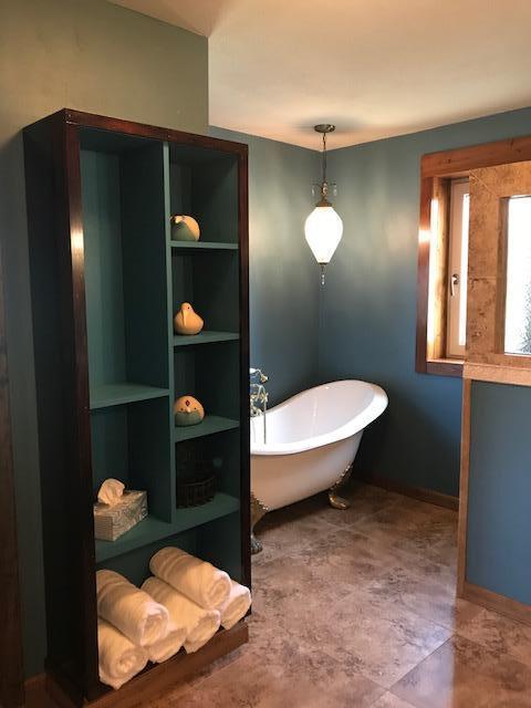 NAVARRE S/D 2ND ADDN - Residential