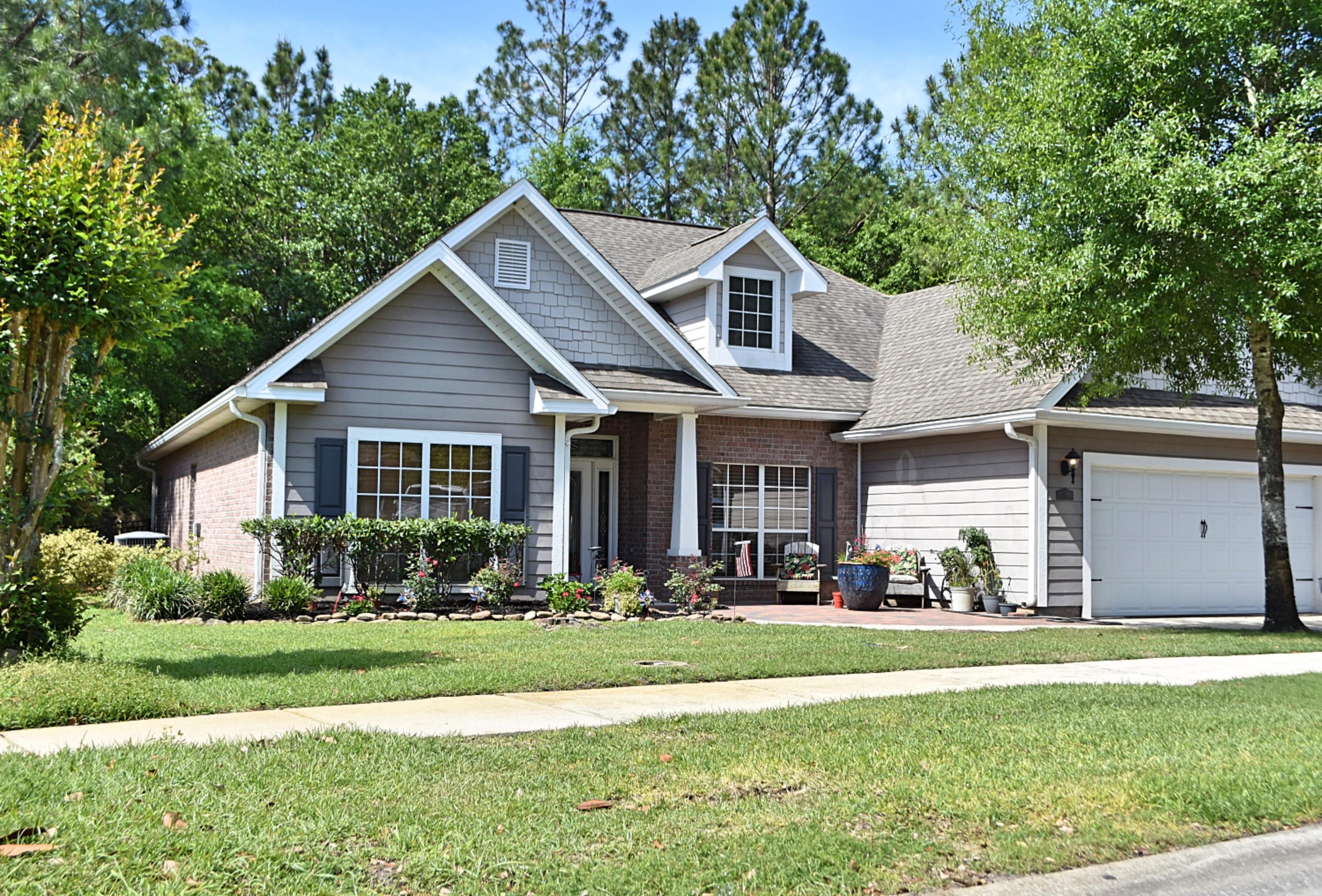 HAMMOCK BAY - Residential