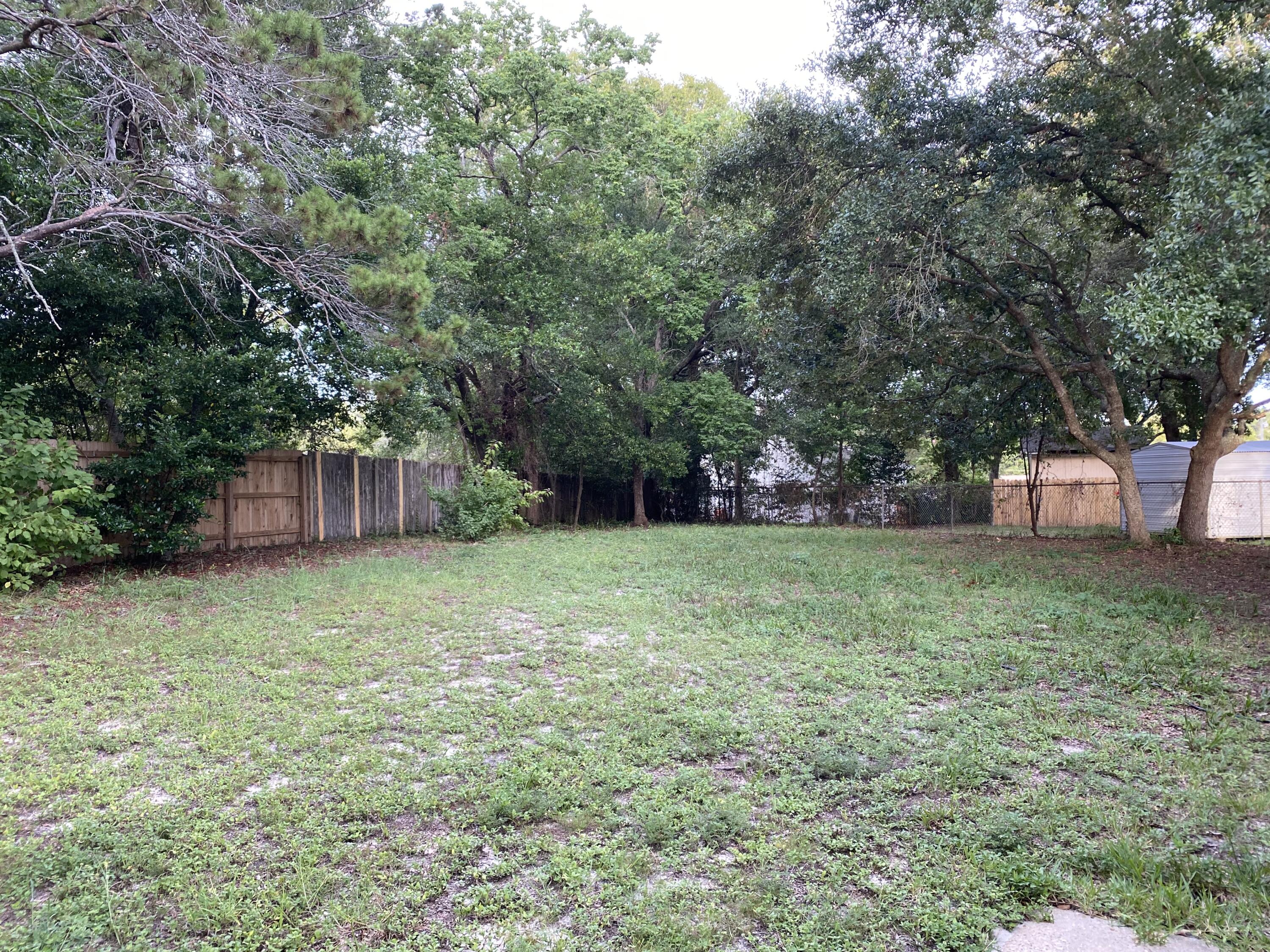 MIRAMAR EST 1ST ADD LOT 10 BLK C - Residential