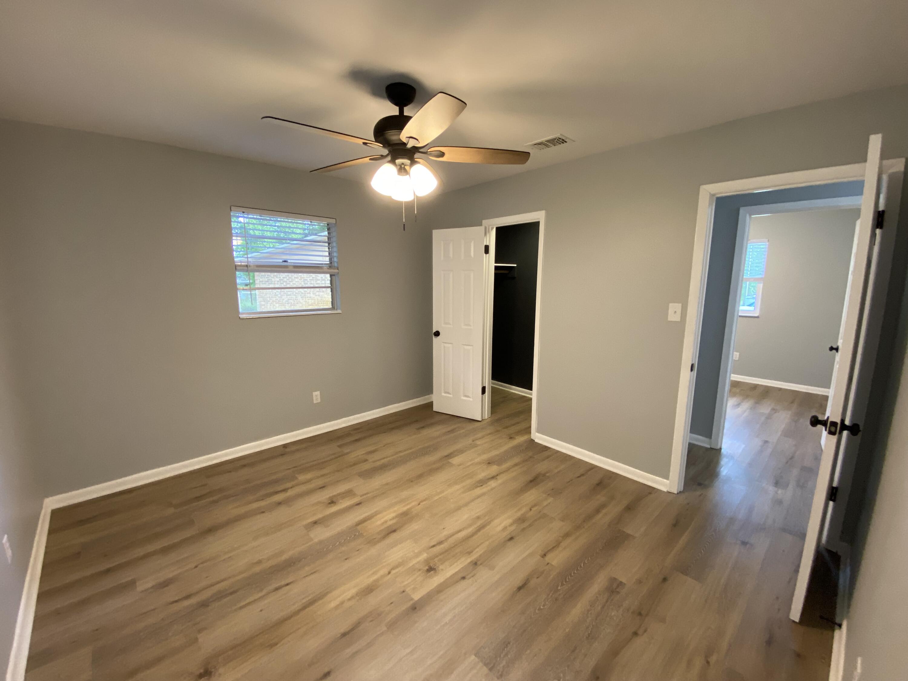 MIRAMAR EST 1ST ADD LOT 10 BLK C - Residential