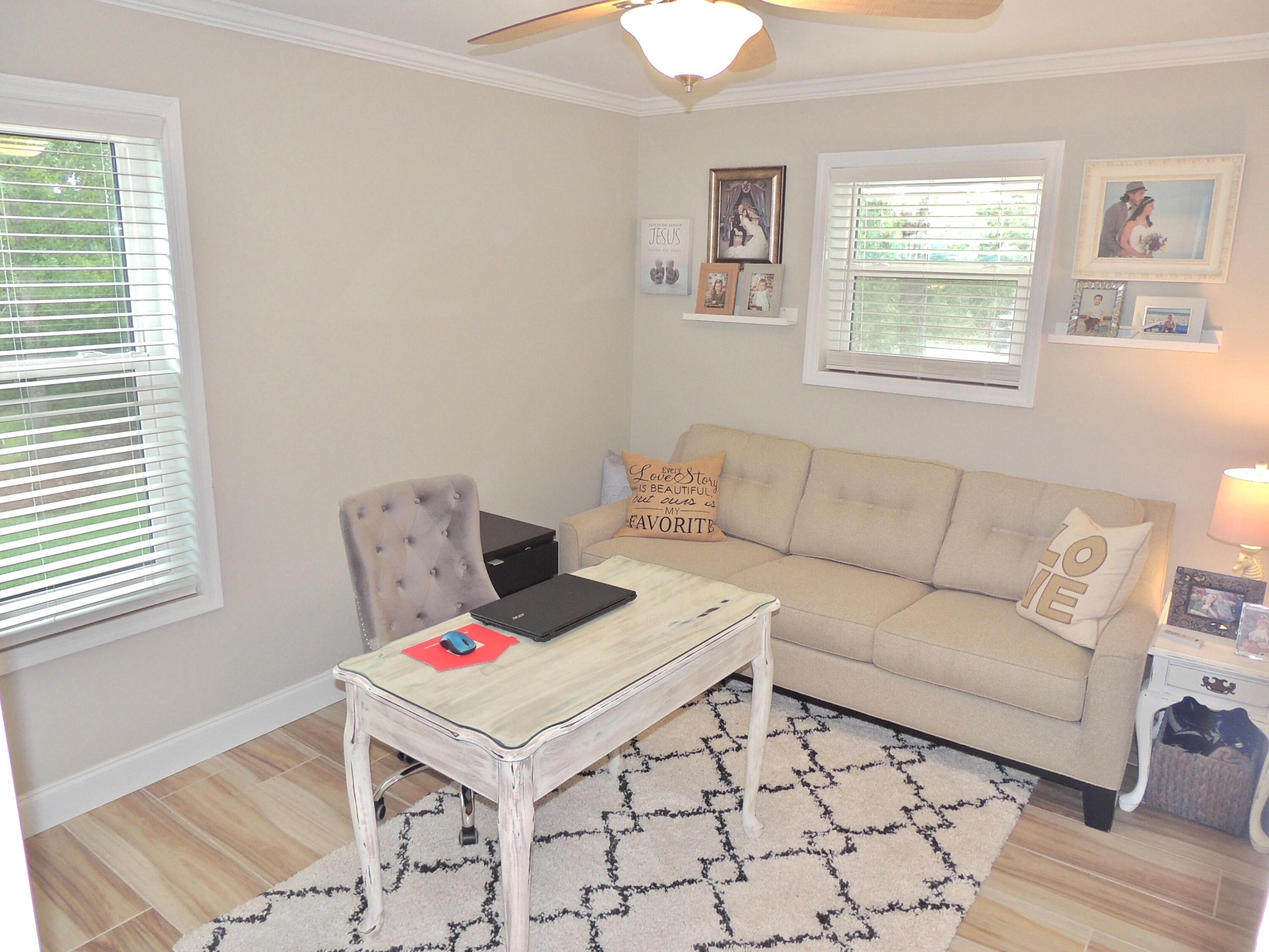 PARISH POINT - Residential