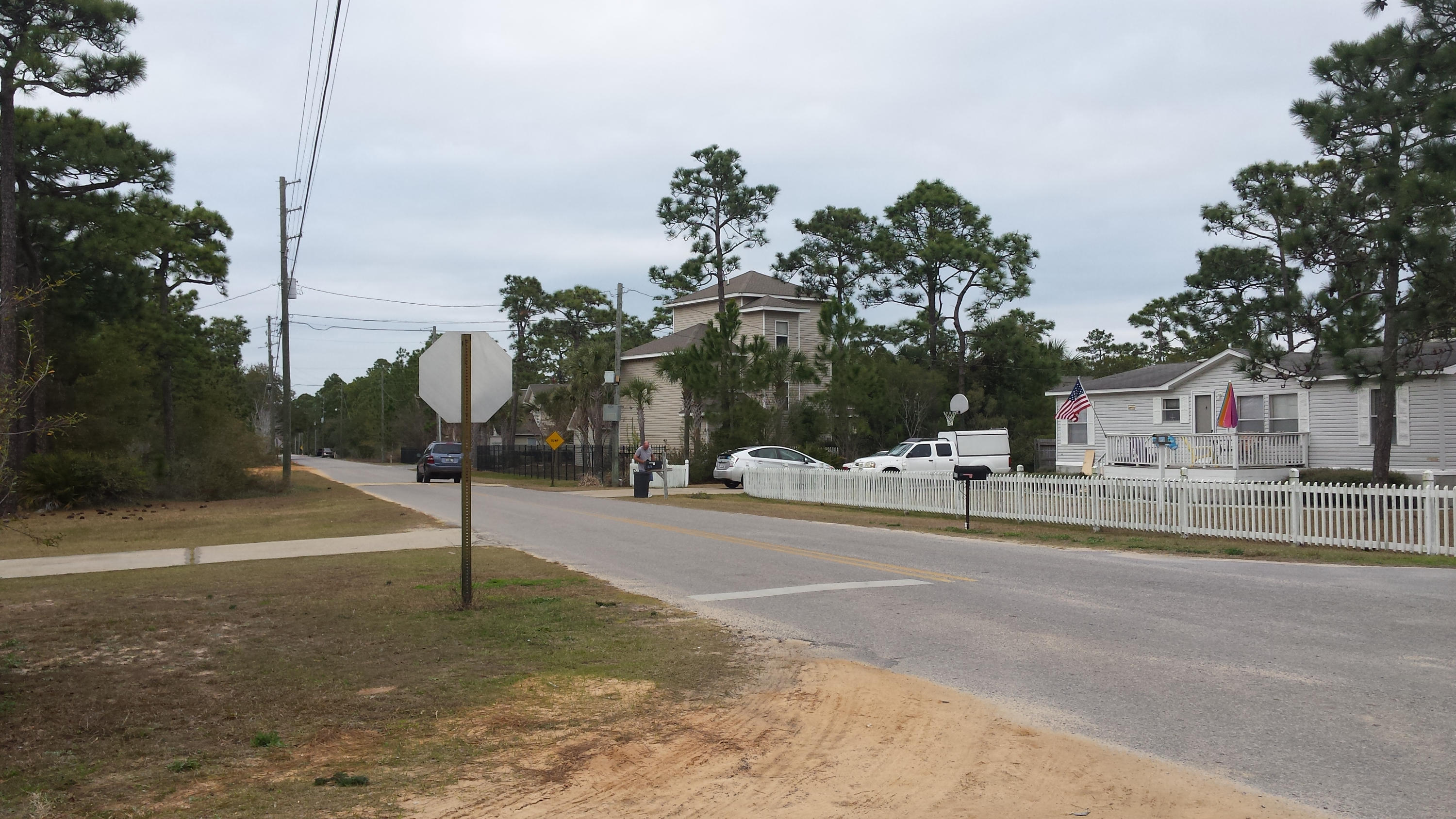 BAYOU PINES UNREC - Land