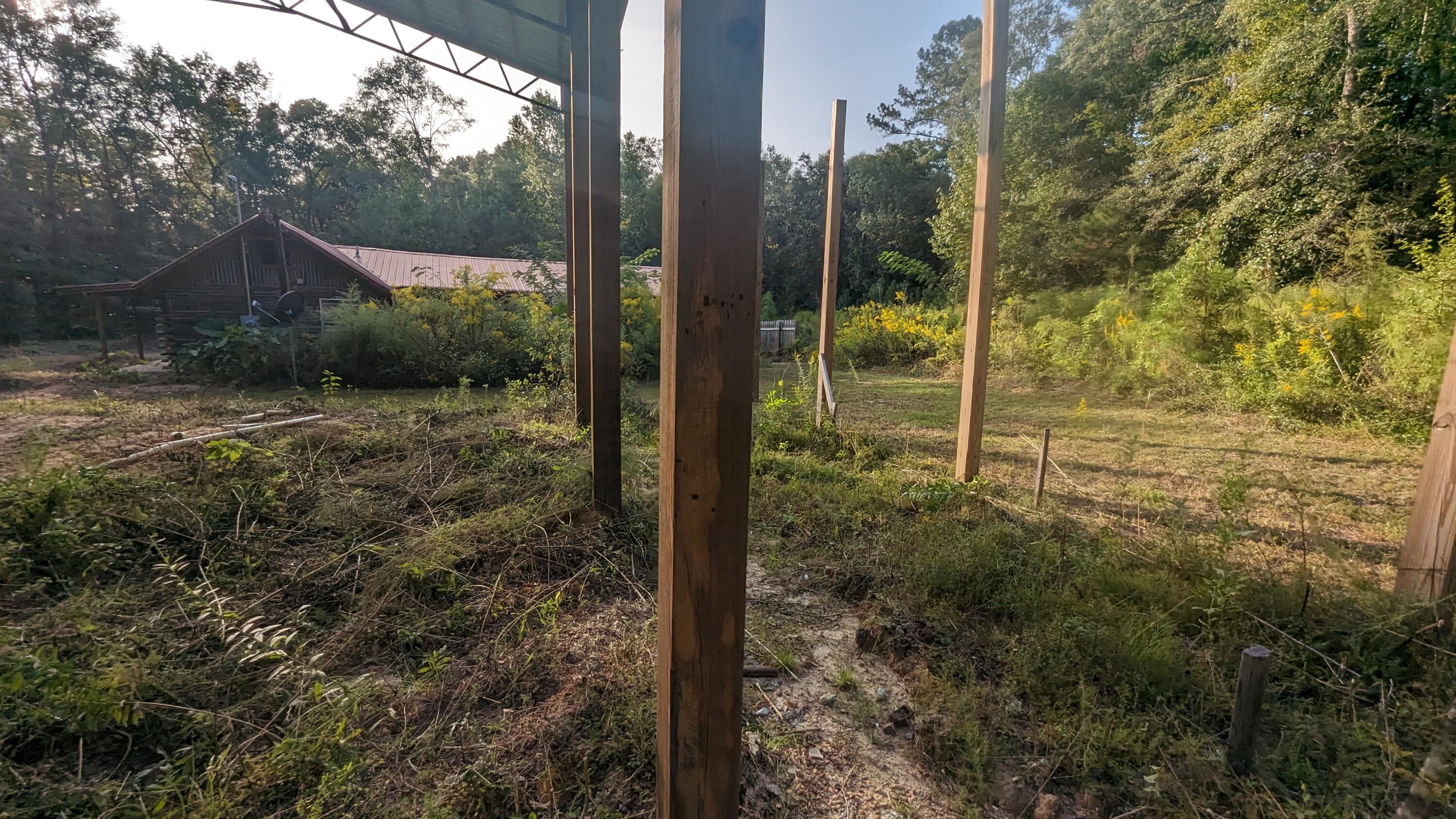 NO RECORDED SUBDIVISION - Residential