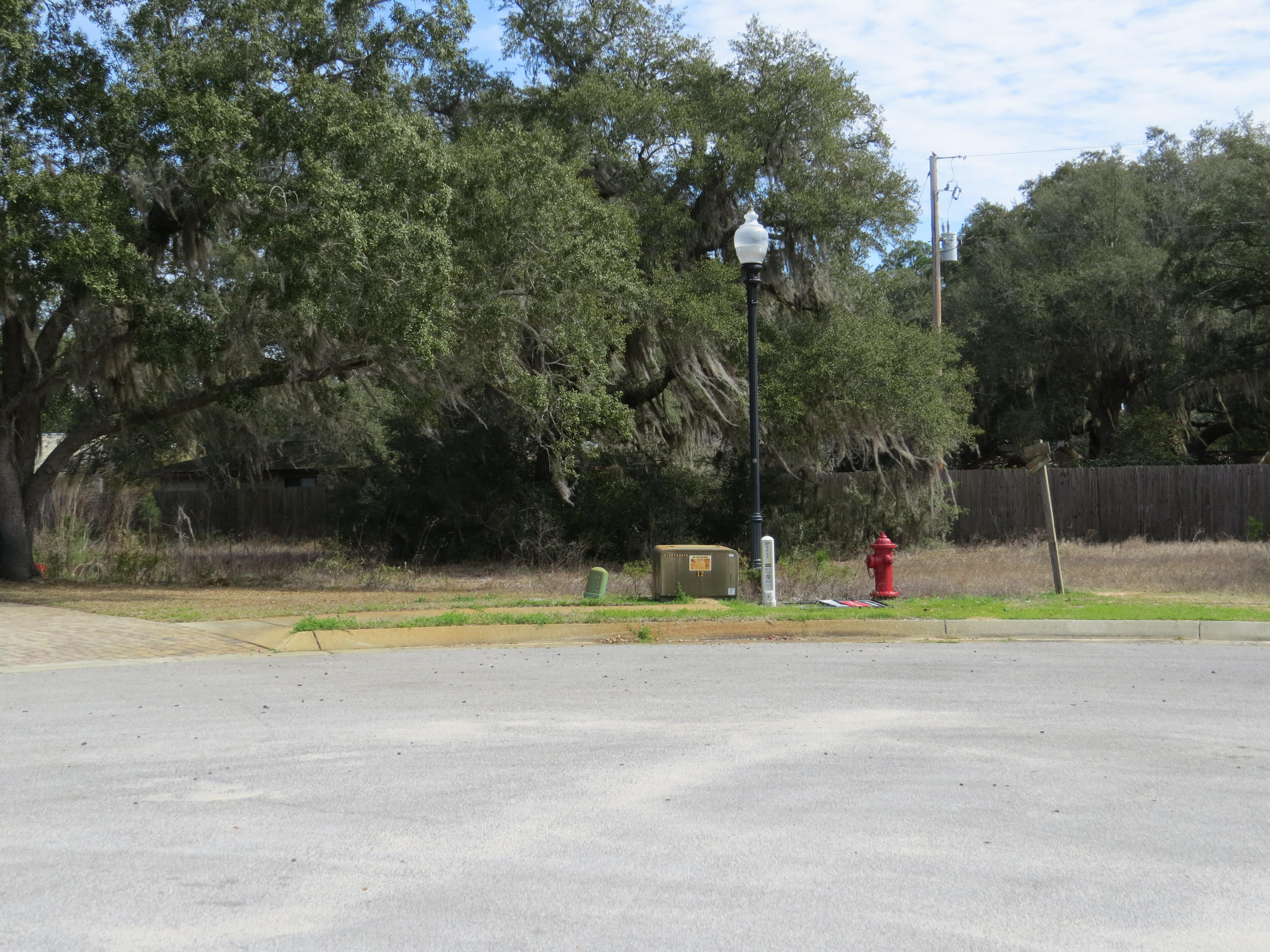 GRAND BAY ESTATES - Land