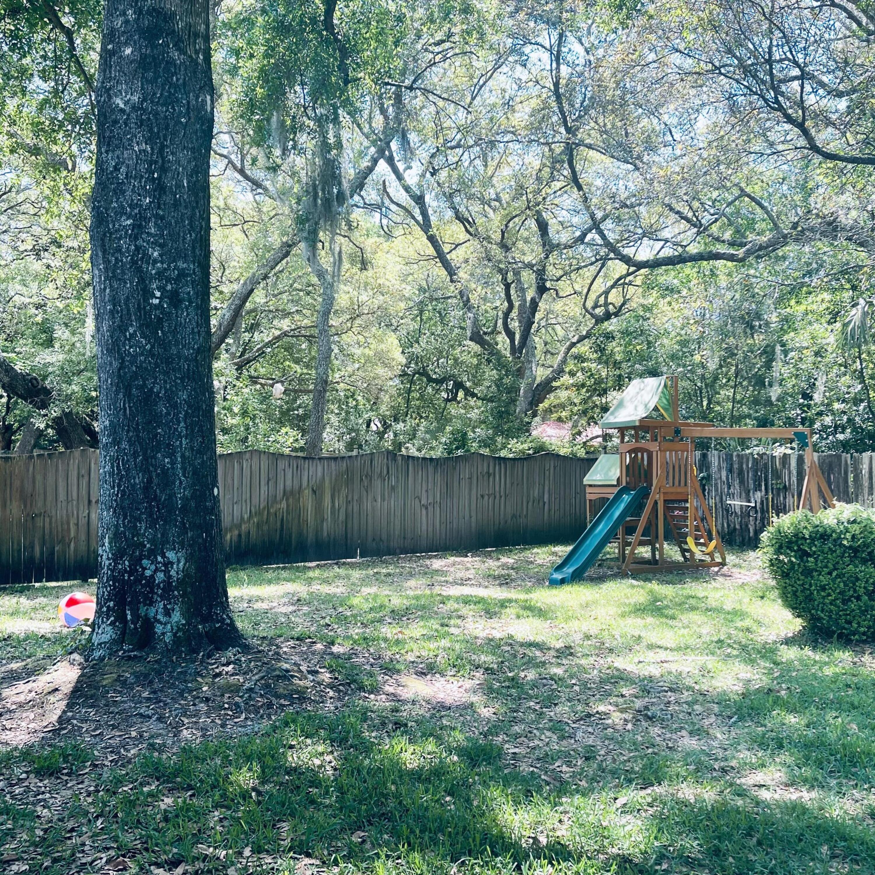 AZALEA SHORES - Residential Lease