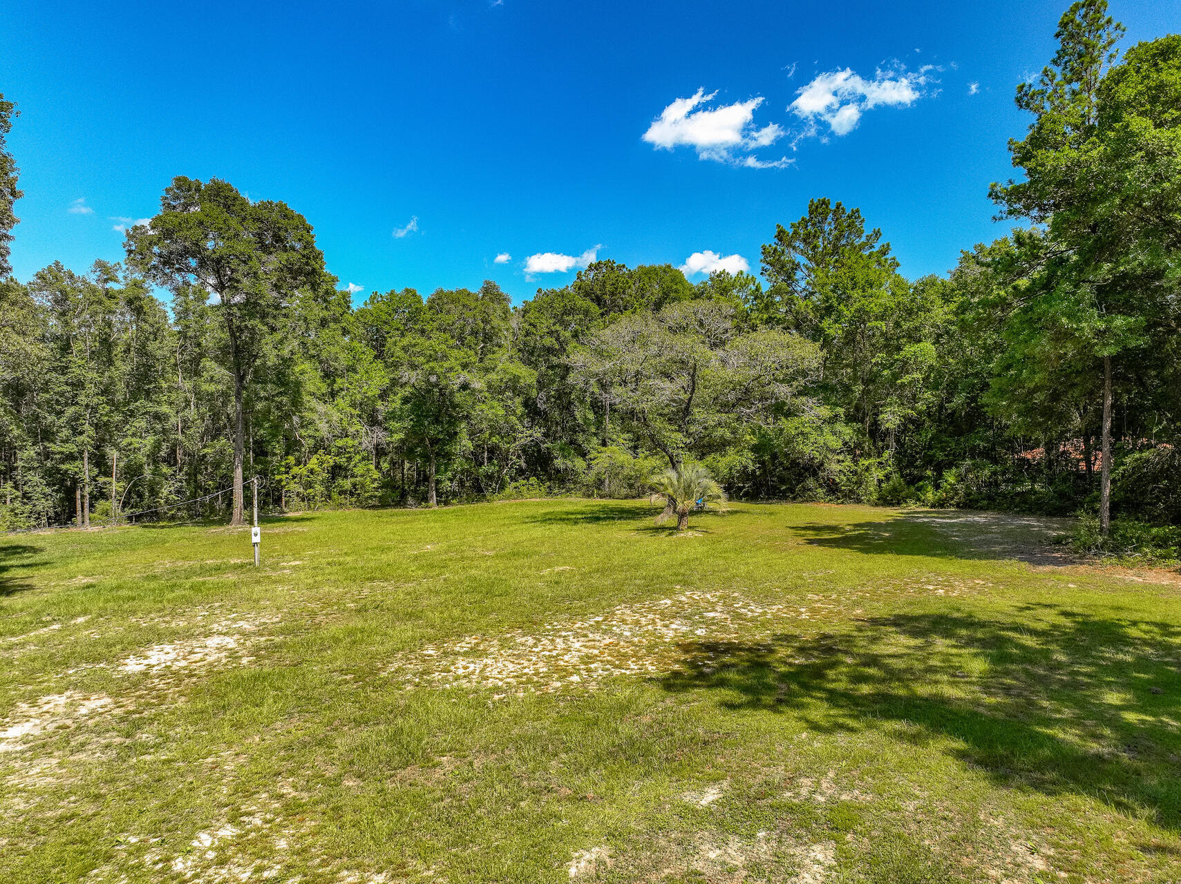 DEFUNIAK SPRINGS TOWN OF - Land