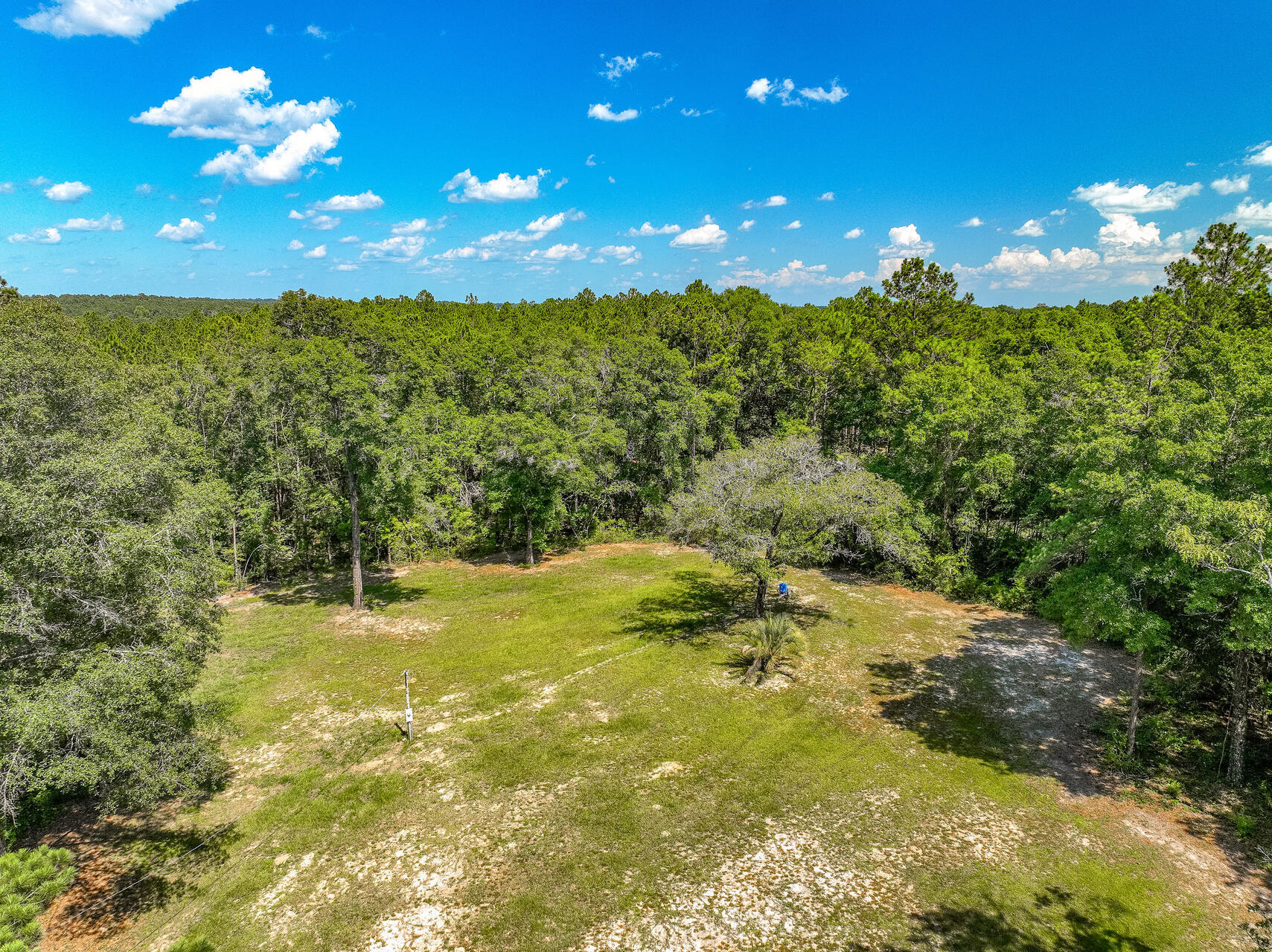 DEFUNIAK SPRINGS TOWN OF - Land