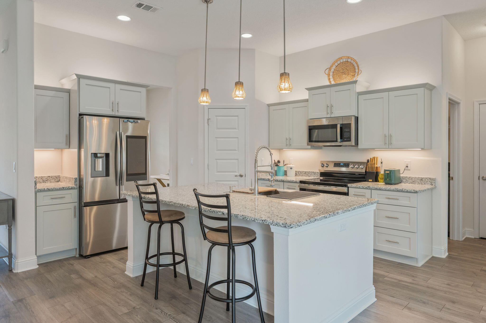 Nature Lake - Residential