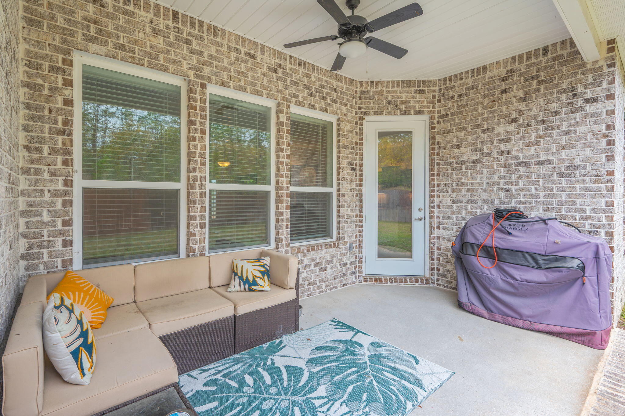 Nature Lake - Residential