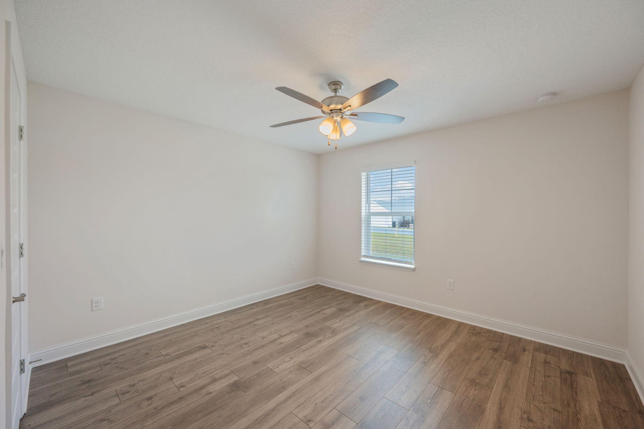 Nature Lake - Residential