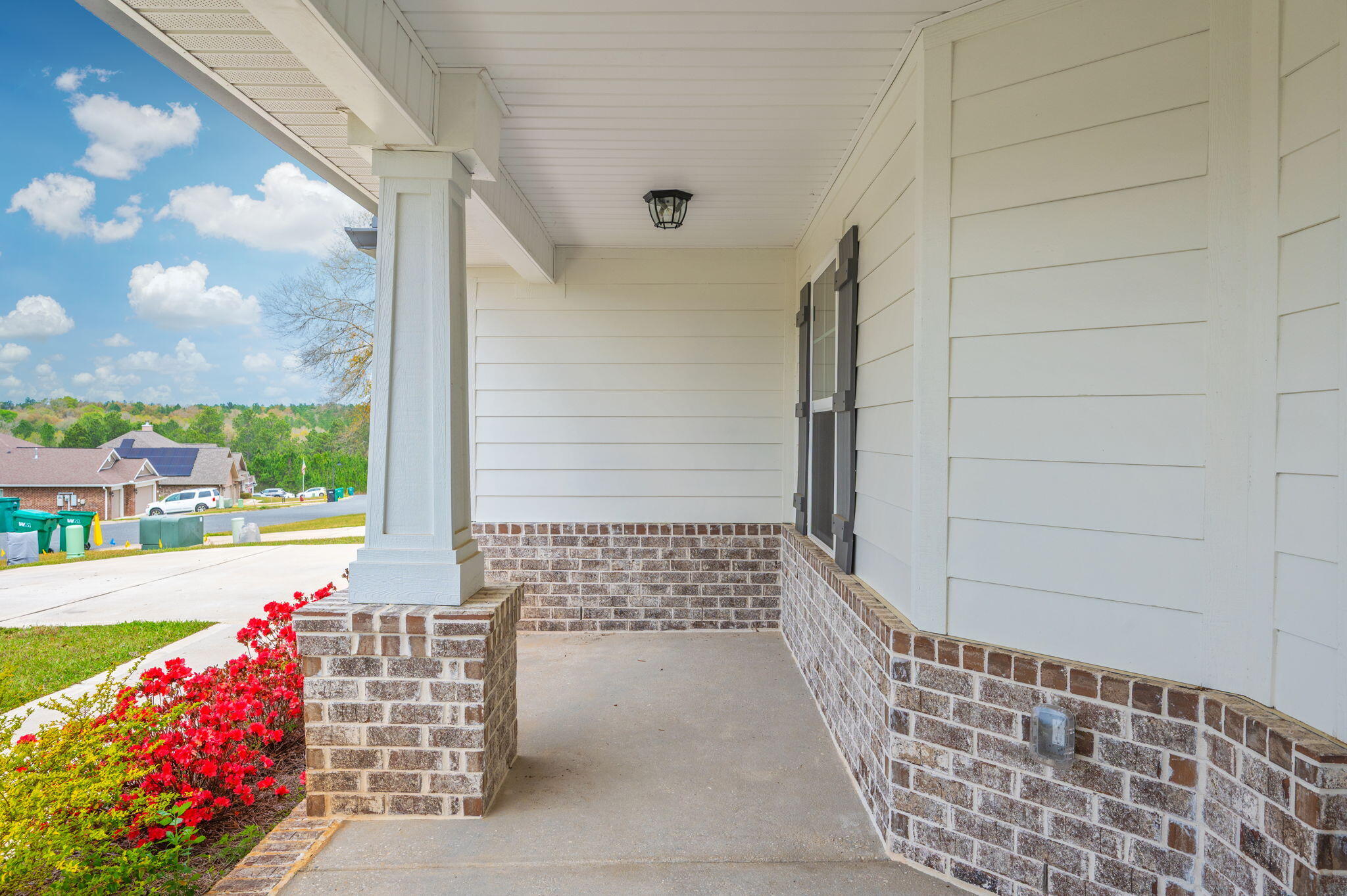 Nature Lake - Residential