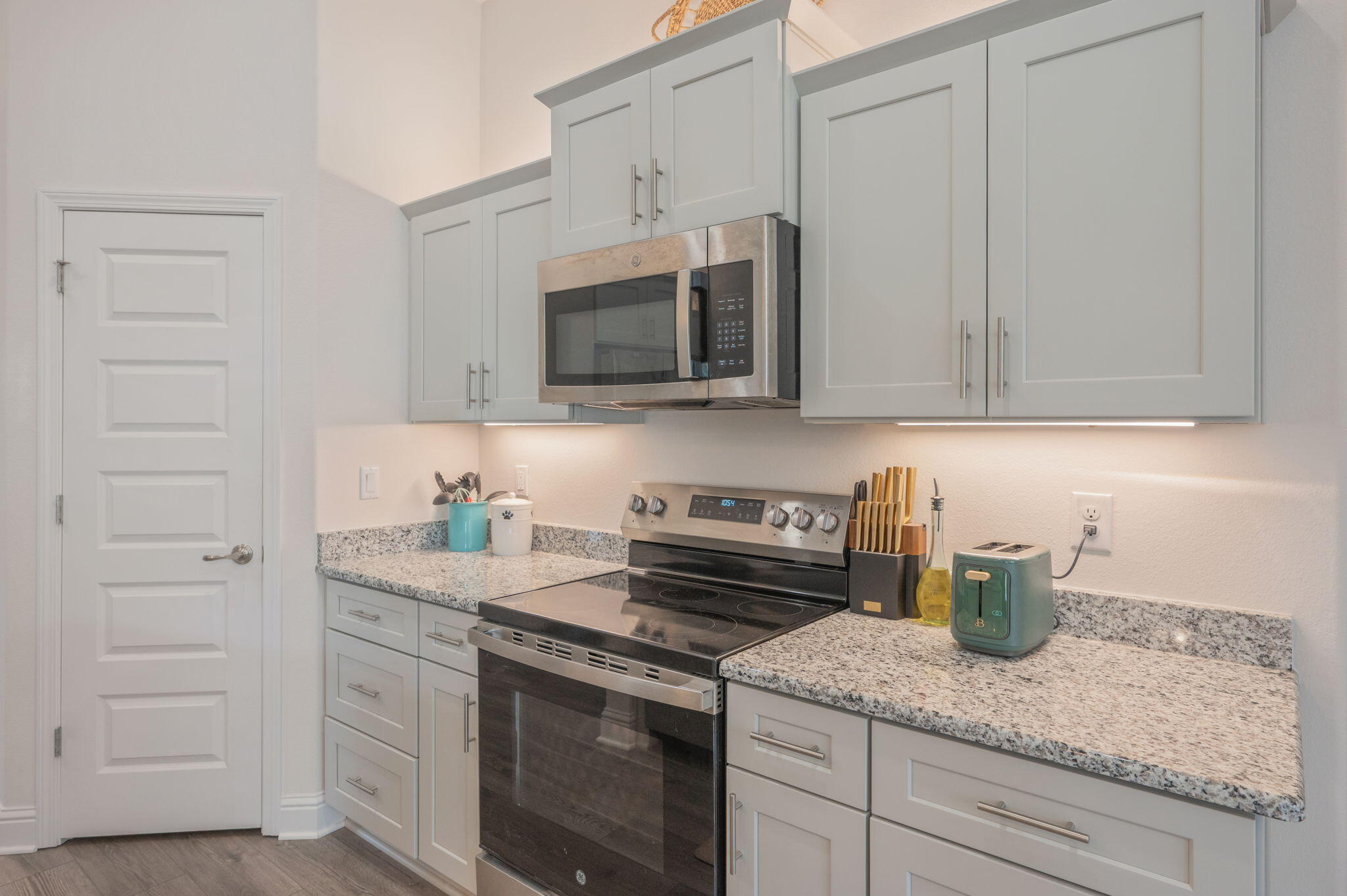 Nature Lake - Residential