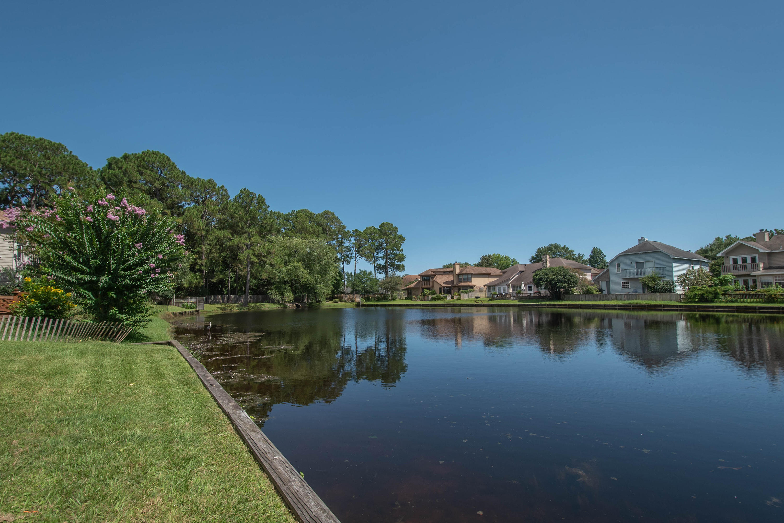 CROSSWINDS 1ST ADD - Residential