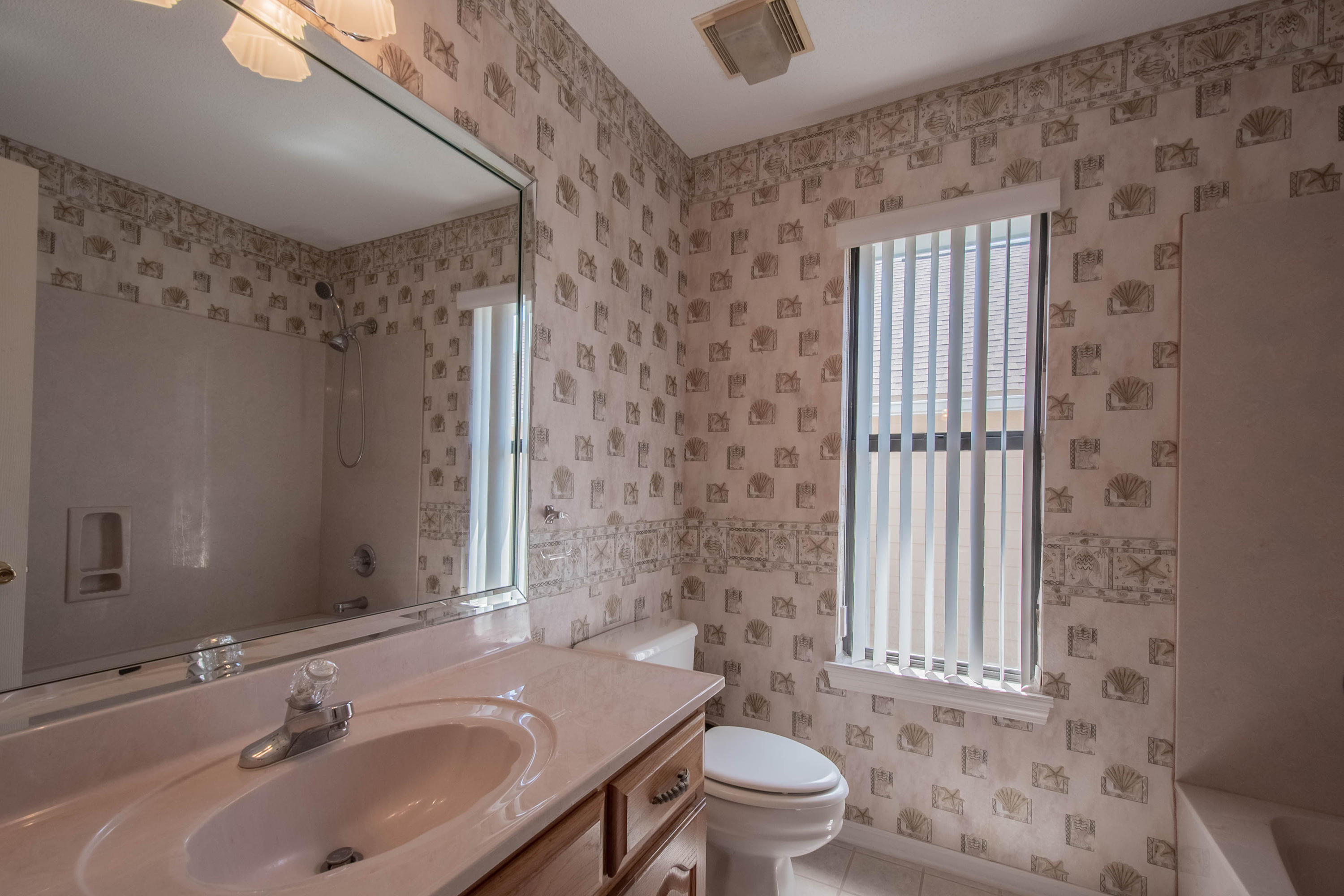 CROSSWINDS 1ST ADD - Residential