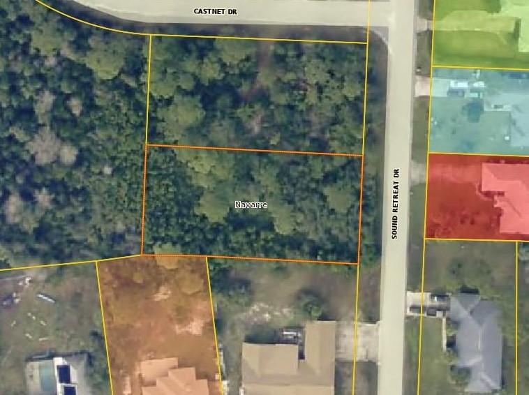 A beautiful lot in a very desirable waterfront wonderful neighborhood. This .46 acre lot is ready for your forever home to be built. Deeded access to the water and only $50 a year for HOA fees. This neighborhood is close to shops, schools and only miles away from the powder sugar sand of Navarre Beach. Come build your home in the best neighborhood in Navarre!