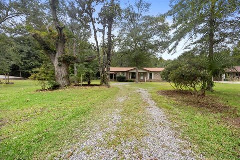 A home in Navarre