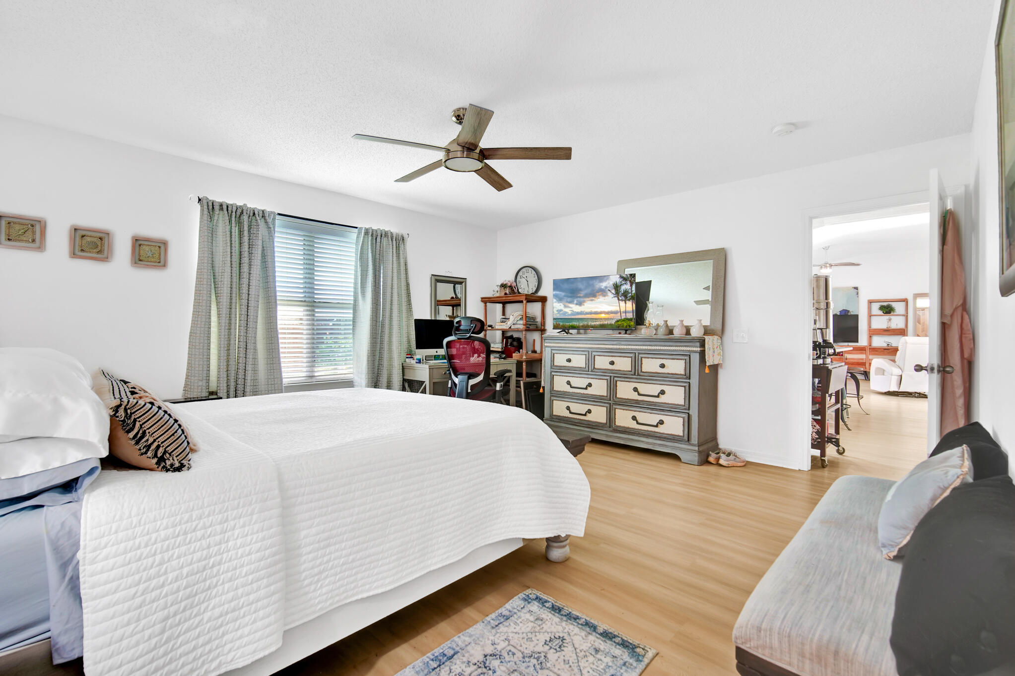 HARVEST POINT - Residential