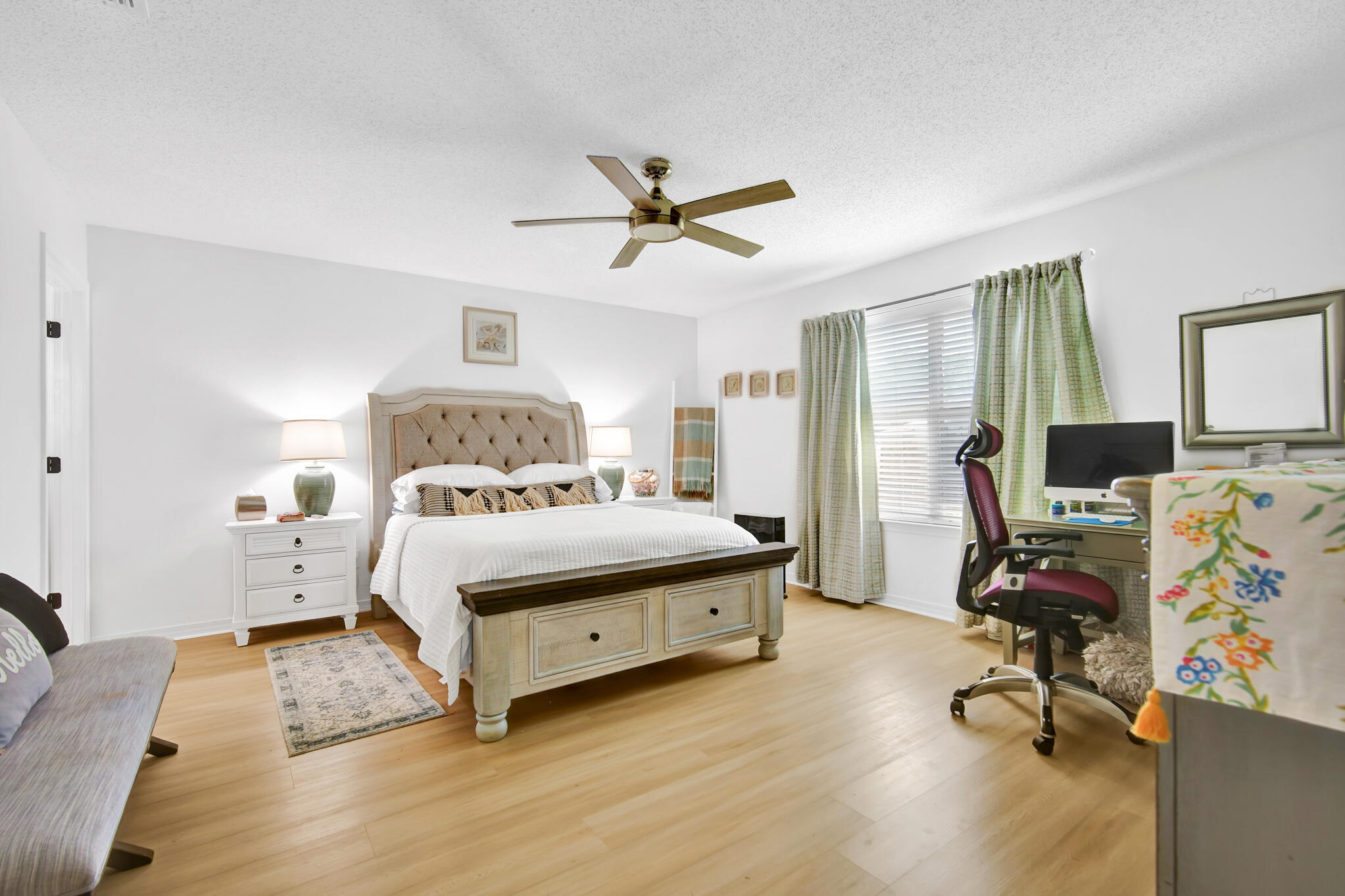 HARVEST POINT - Residential