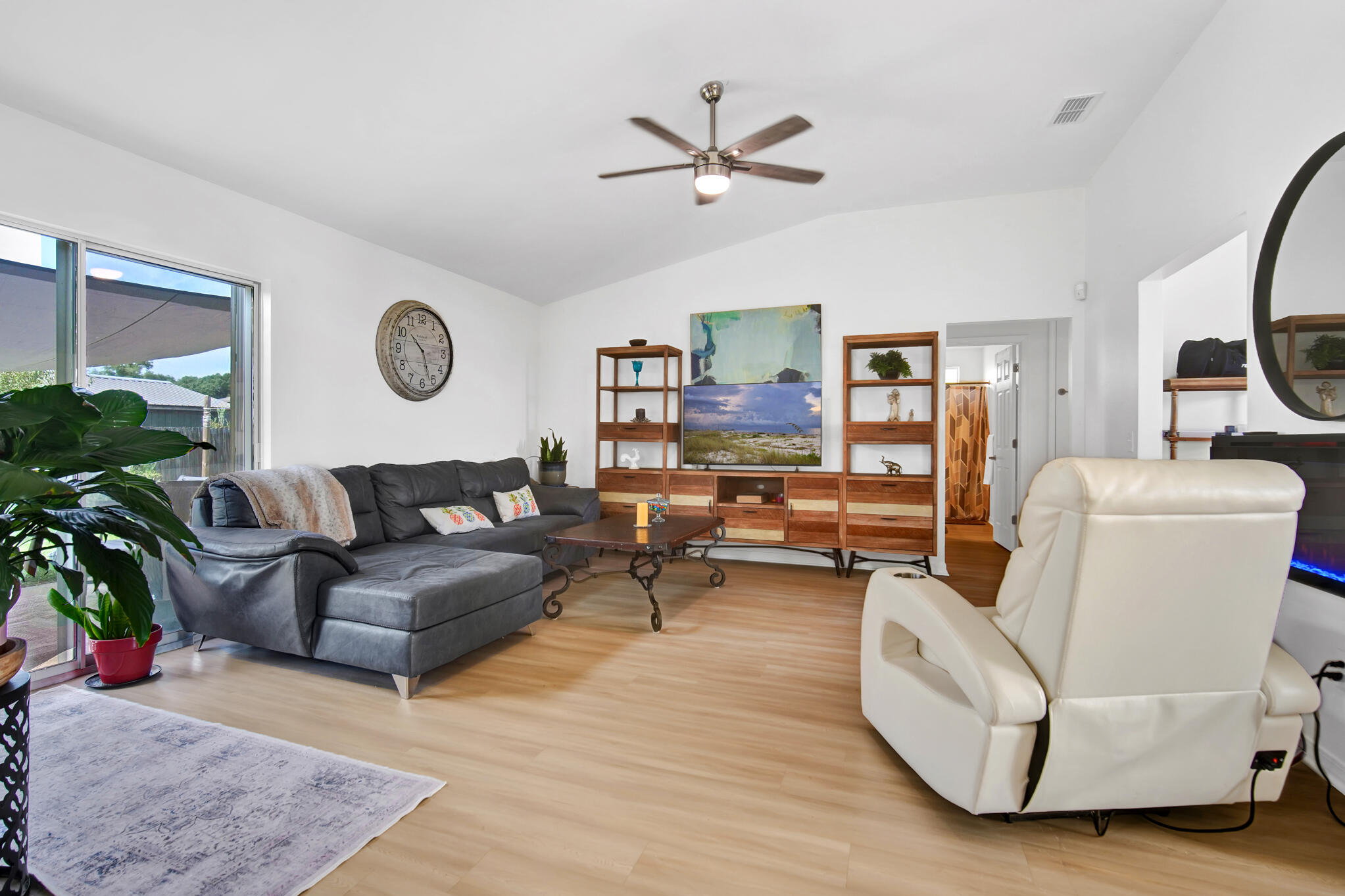 HARVEST POINT - Residential