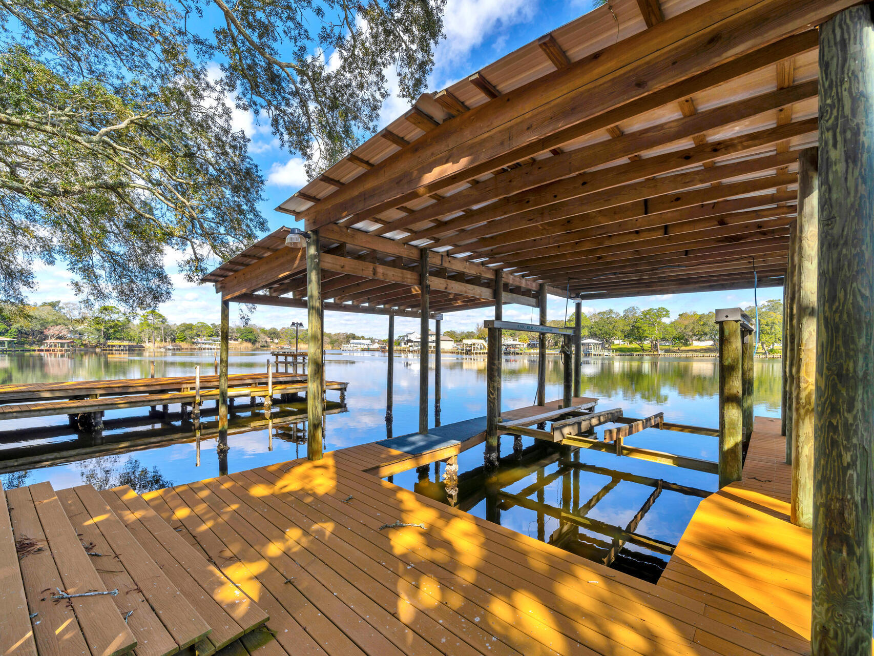 315 Vaughan Street NW Waterfront - Residential