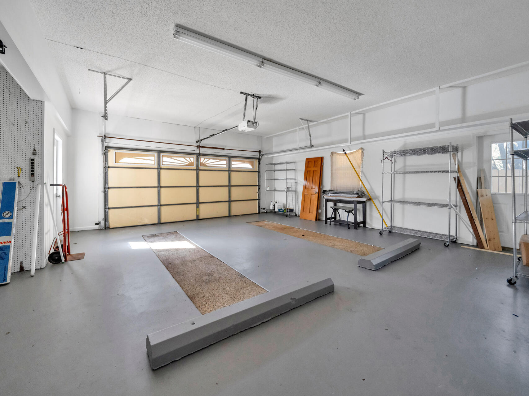 315 Vaughan Street NW Waterfront - Residential