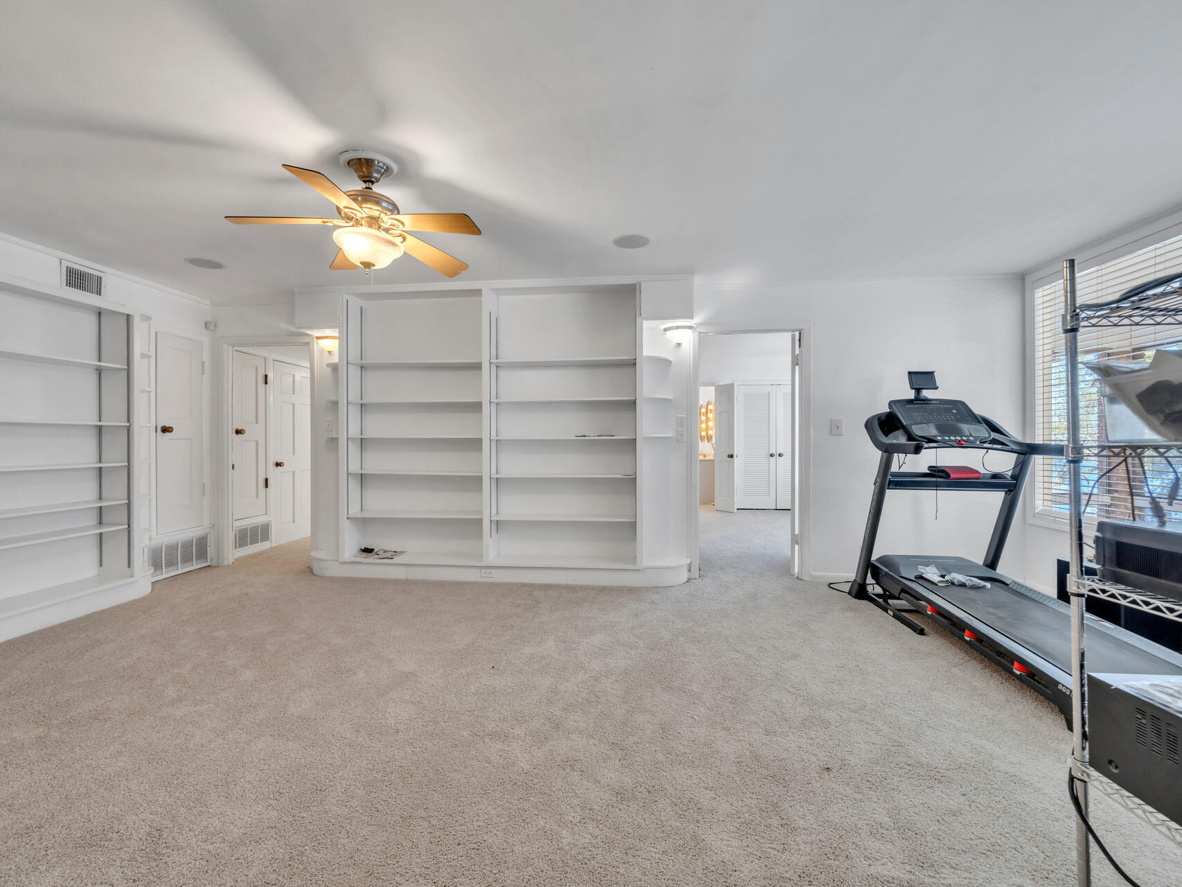 315 Vaughan Street NW Waterfront - Residential