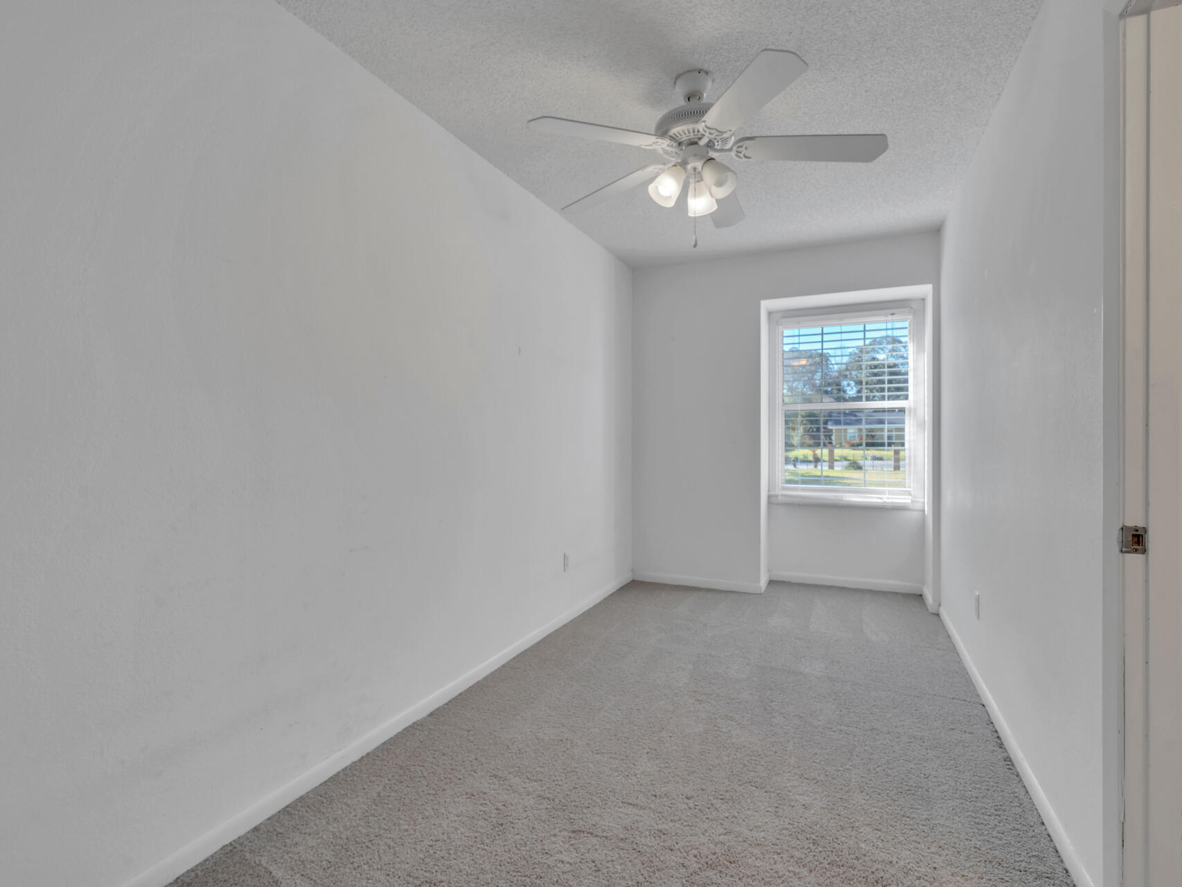 315 Vaughan Street NW Waterfront - Residential