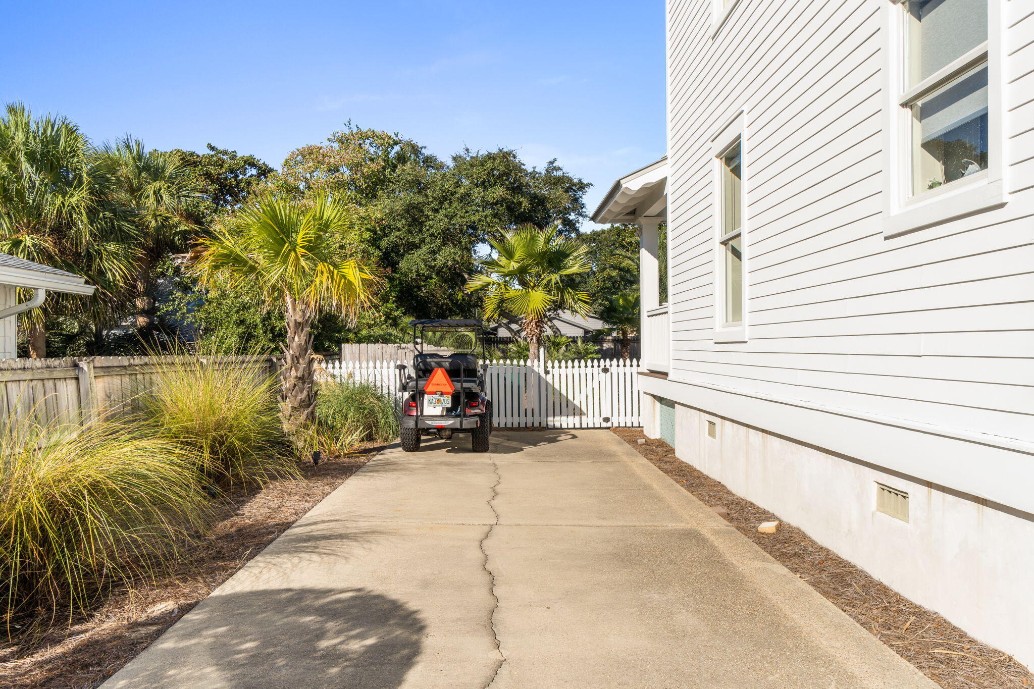 CRYSTAL BEACH - Residential