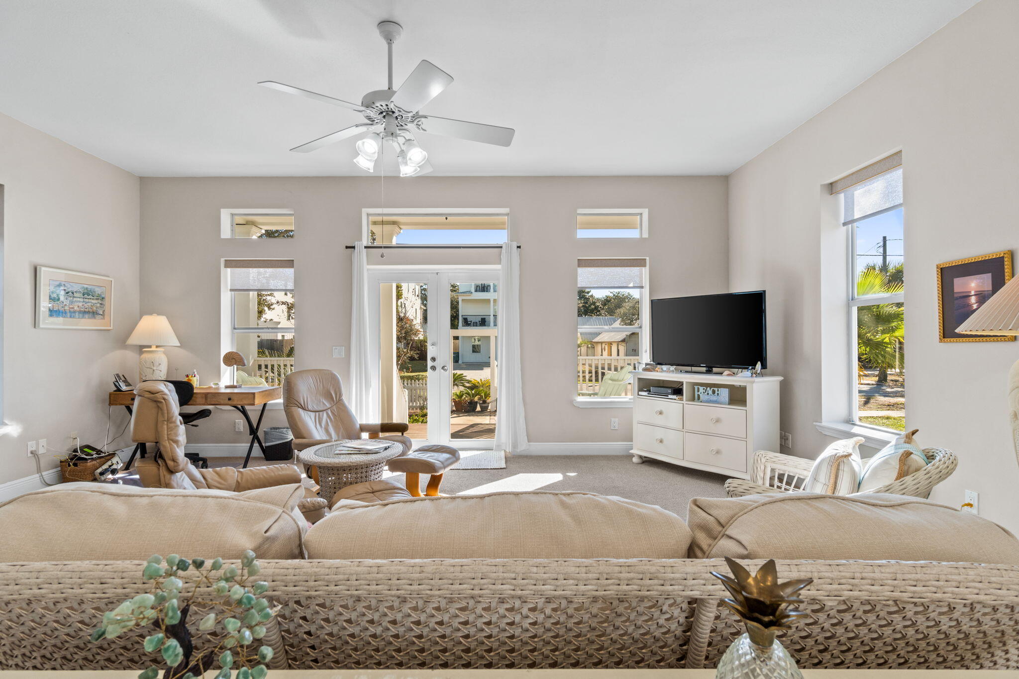 CRYSTAL BEACH - Residential