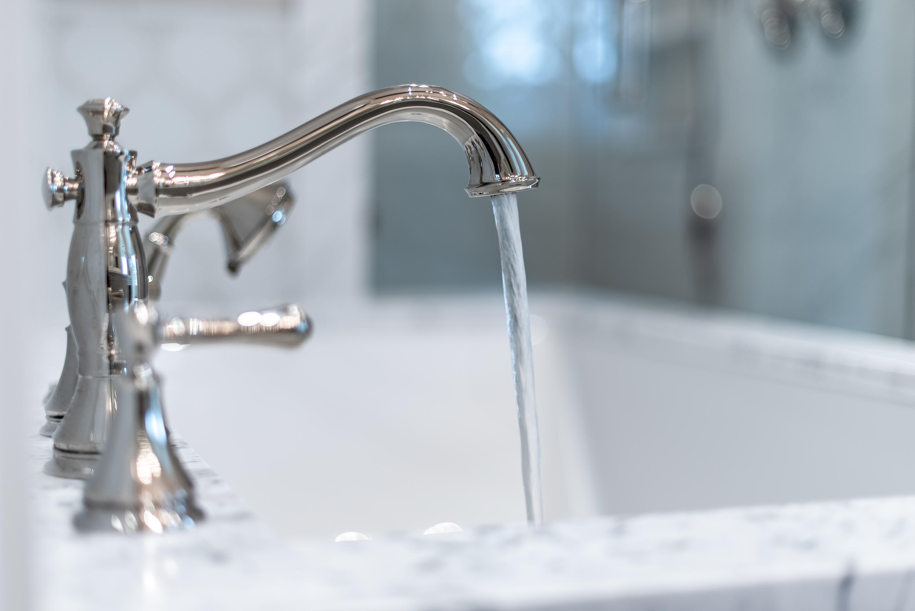 FOREST LAKES - Residential