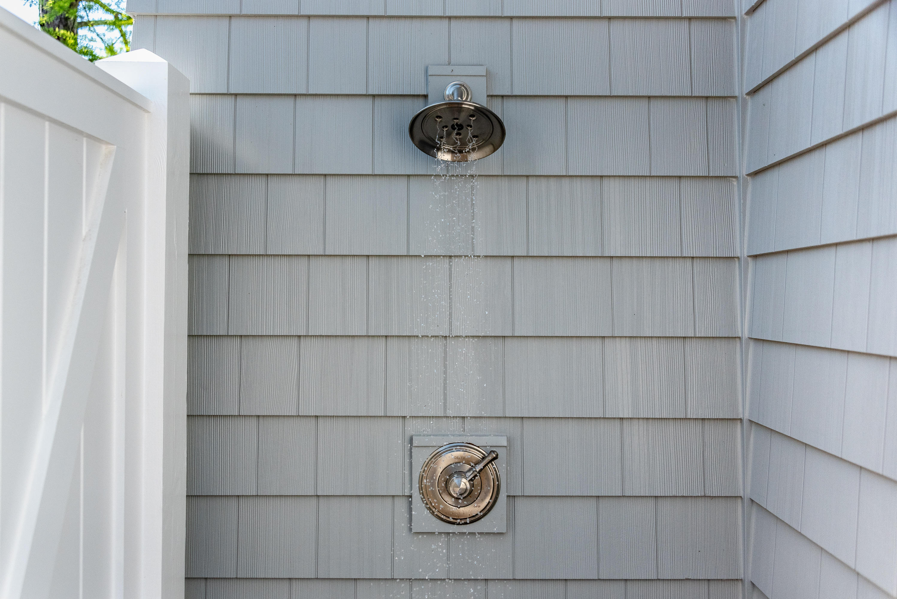 FOREST LAKES - Residential