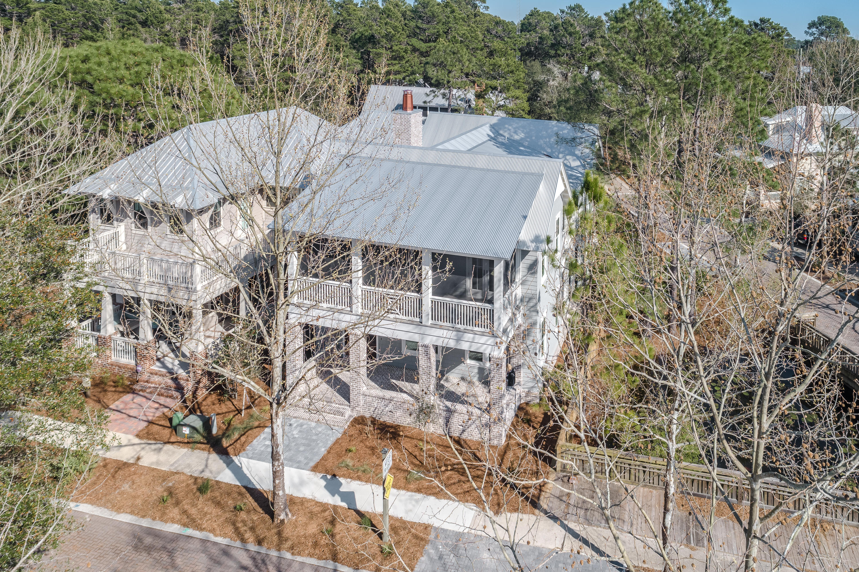 FOREST LAKES - Residential