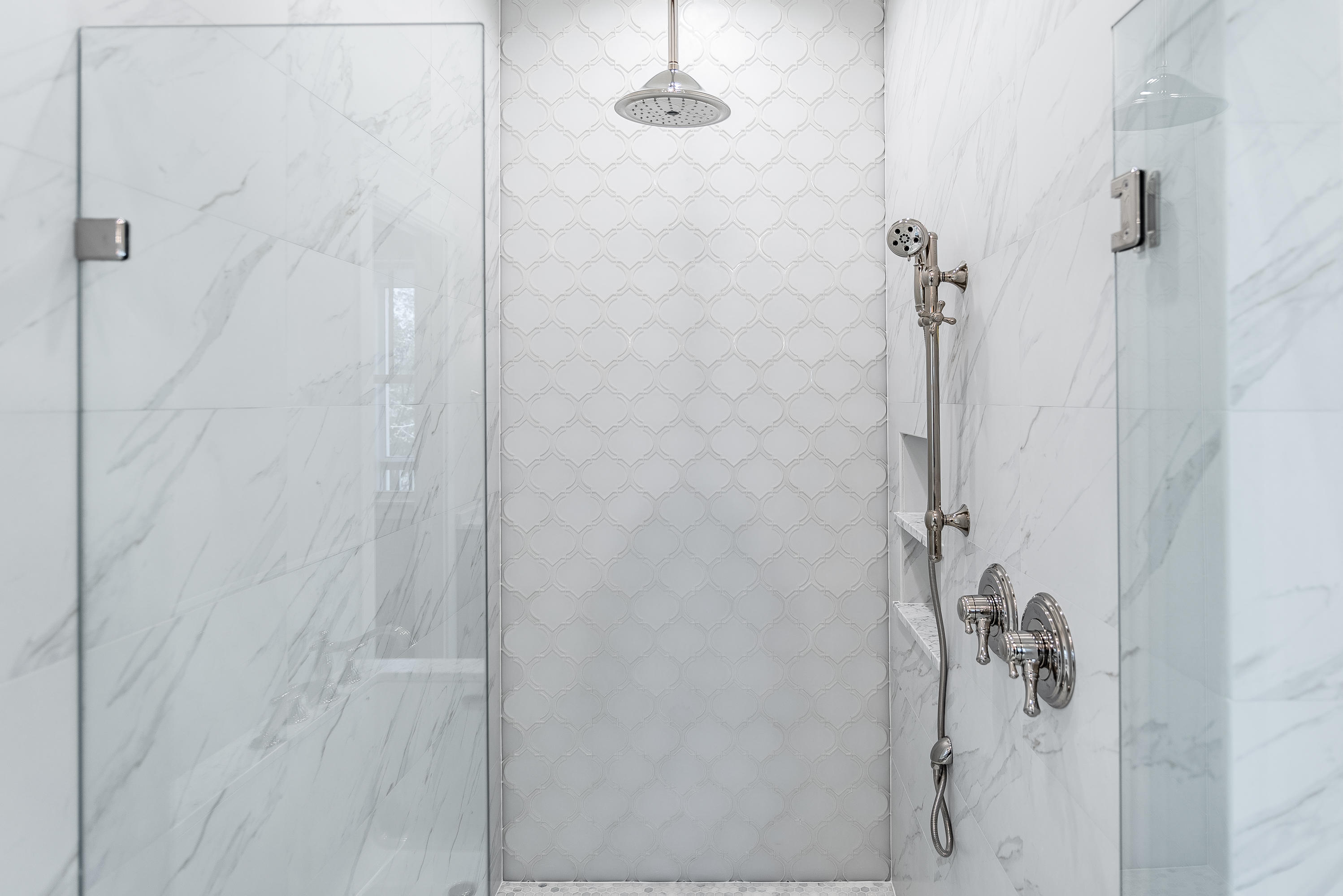 FOREST LAKES - Residential