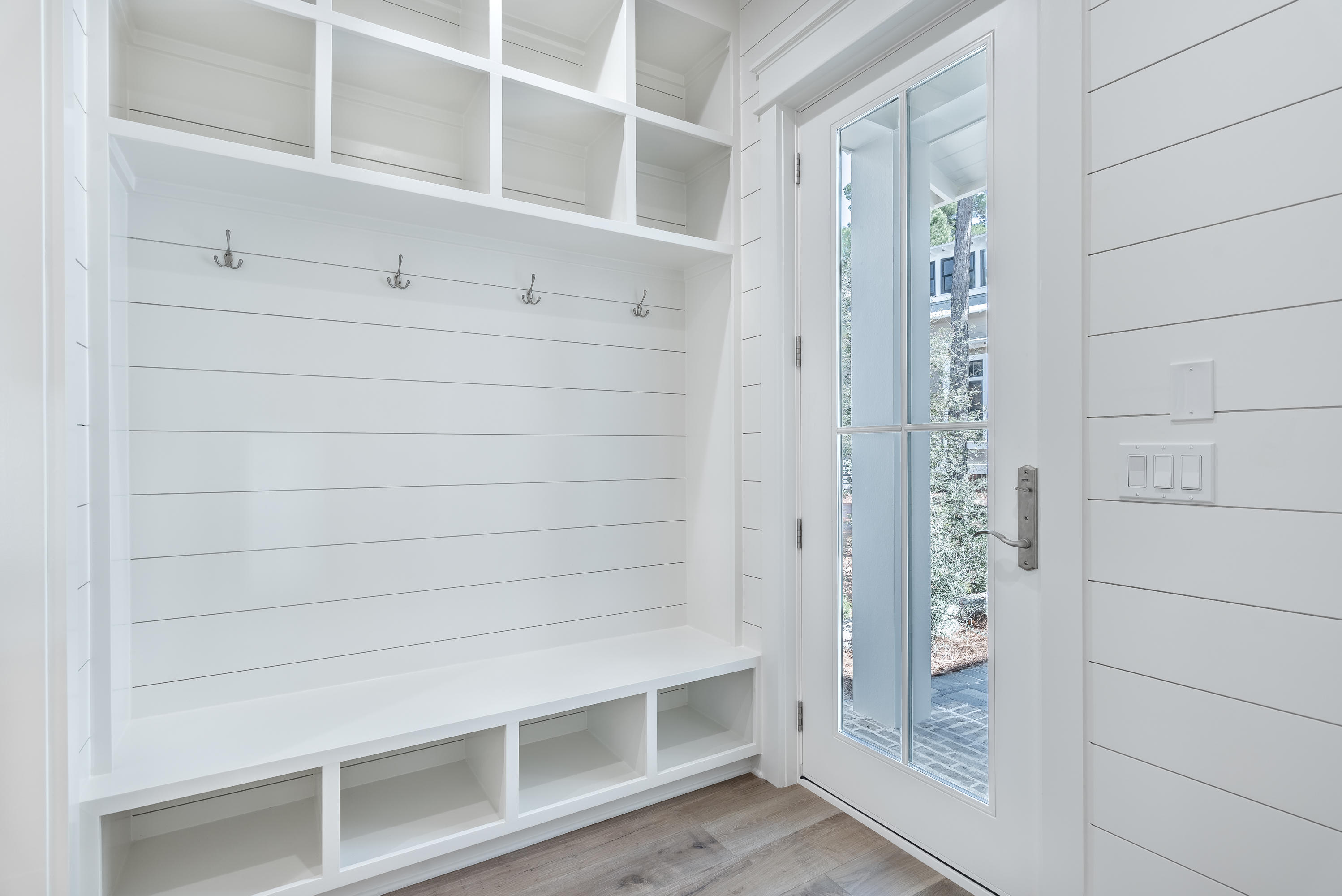 FOREST LAKES - Residential